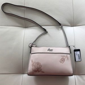 🆕 Guess Crossbody Purse